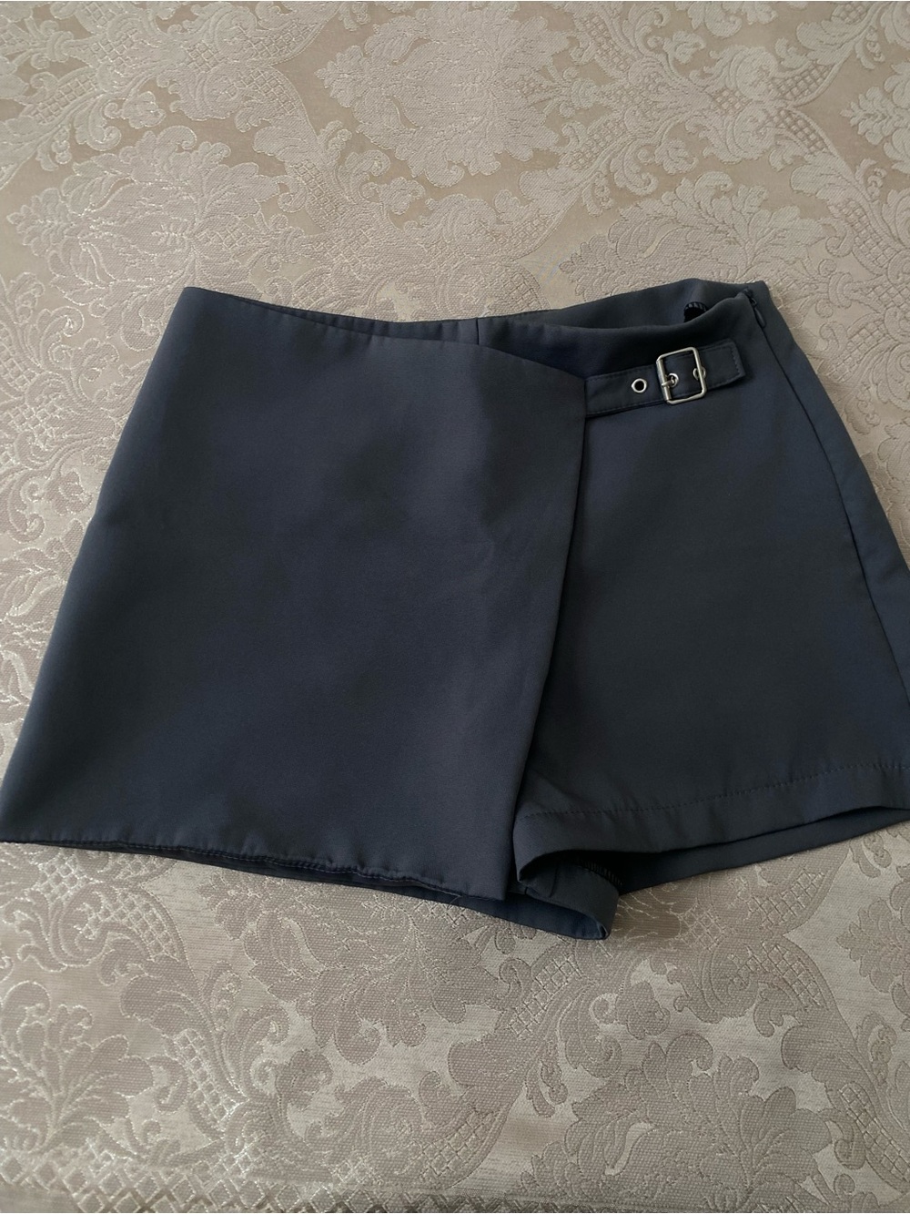 Zara Black High-Waist Skort Shorts with Side Buckle